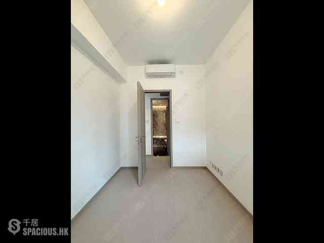 Wong Chuk Hang - The Southside Phase 3B Blue Coast 39