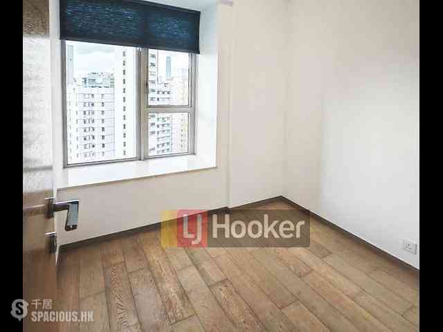 Sai Ying Pun - The Summa 07