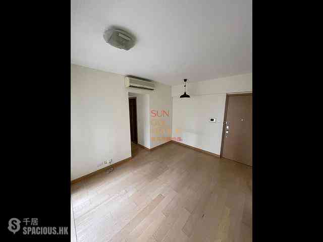 Sai Ying Pun - Island Crest Block 2 01