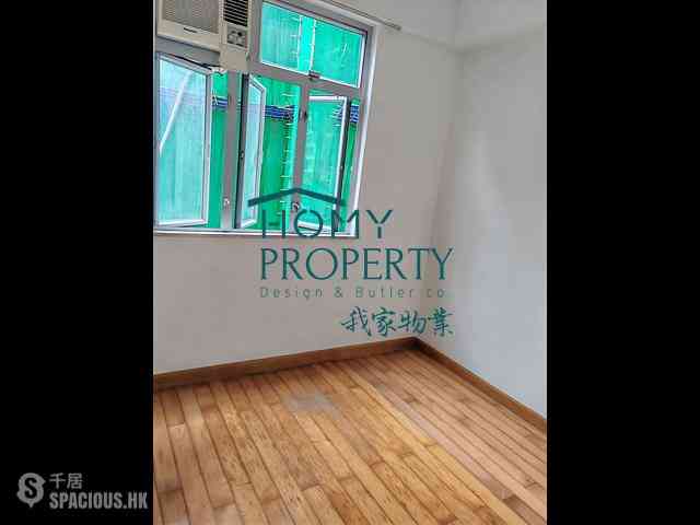 Mid Levels Central - On Fung Building 08