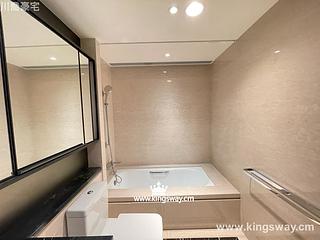 Mid Levels Central - 3, MacDonnell Road 06