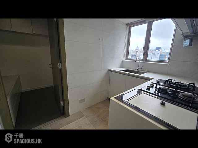 Soho - Centrepoint 10