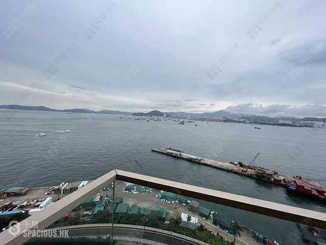 Shek Tong Tsui - Harbour One 06