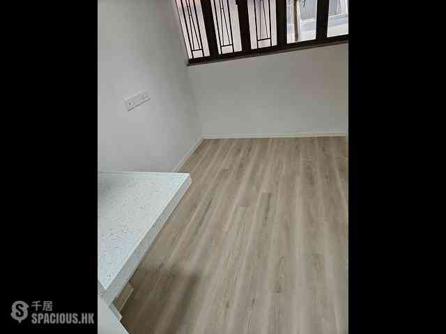 Causeway Bay - Hoi Deen Court 02