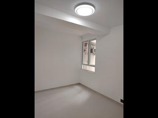 Wan Chai - Phoenix Court Block 1 11