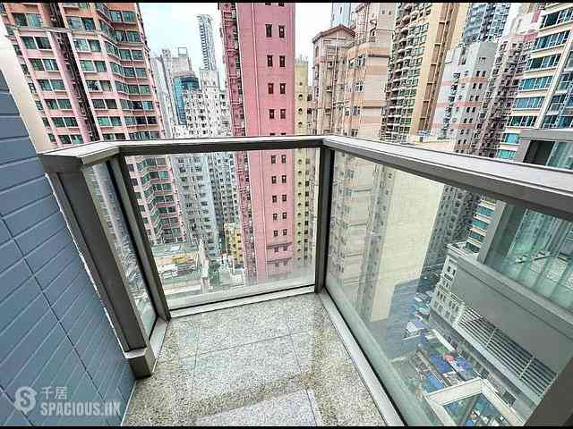 Wan Chai - The Avenue 04