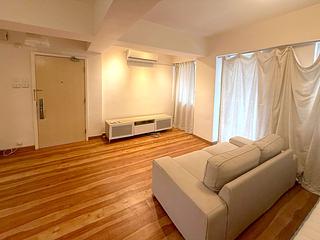 Soho - 6-8, Staunton Street 02