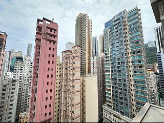 Wan Chai - The Avenue 08