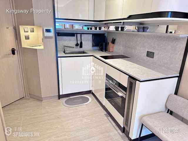Mid Levels Central - Townplace Soho 02