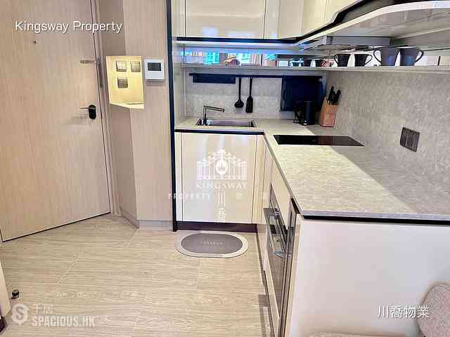 Mid Levels Central - Townplace Soho 03
