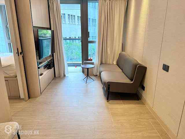 Mid Levels Central - Townplace Soho 01