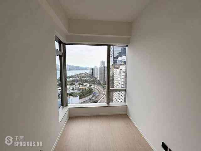 Quarry Bay - Finnie 06