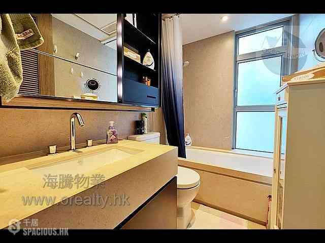 Clear Water Bay - Mount Pavilia 05