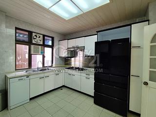 Chung Hom Kok - 19-25, Horizon Drive 08
