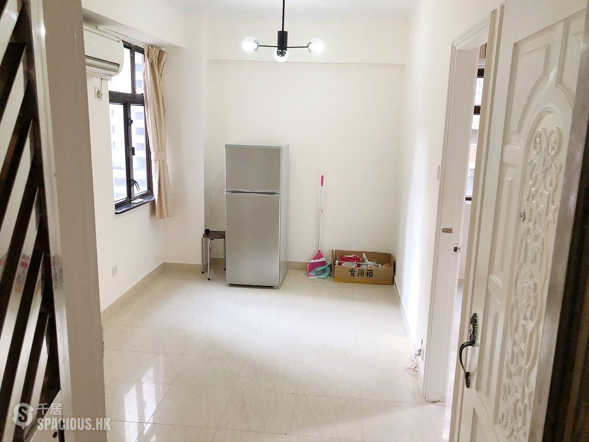 Wan Chai - Sam Yuen Mansion 01