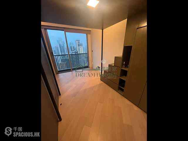 Sai Ying Pun - Artisan House 01