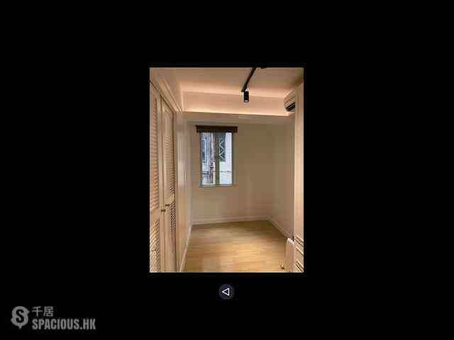 Poho - 176-178, Hollywood Road 03