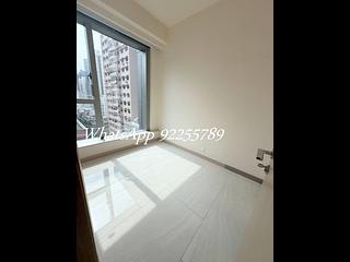 Sai Ying Pun - King's Hill 05