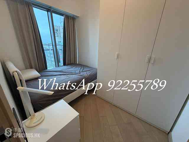 Sai Ying Pun - King's Hill 05