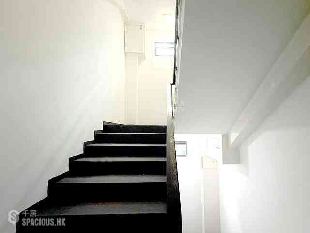 Soho - 9-11 Staunton Street 25