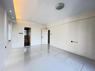 Mid Levels Central - The Grand Panorama Block 4 08