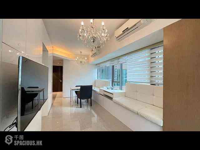 Causeway Bay - Diva 01