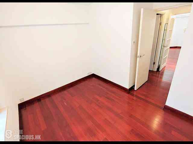 North Point - Island Place 05