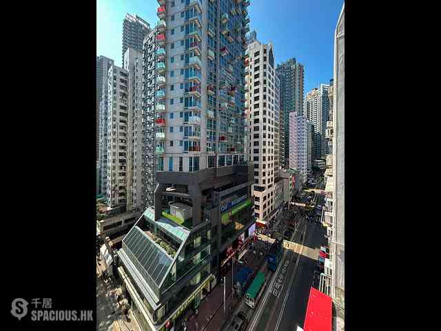 Wan Chai - Tung Fong Building 09