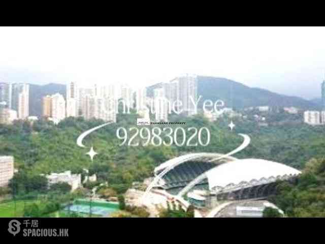 Happy Valley - Caroline Garden 03