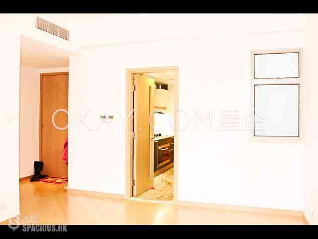 West Kowloon - The Cullinan (Tower 21 Zone 6 Aster Sky) 01