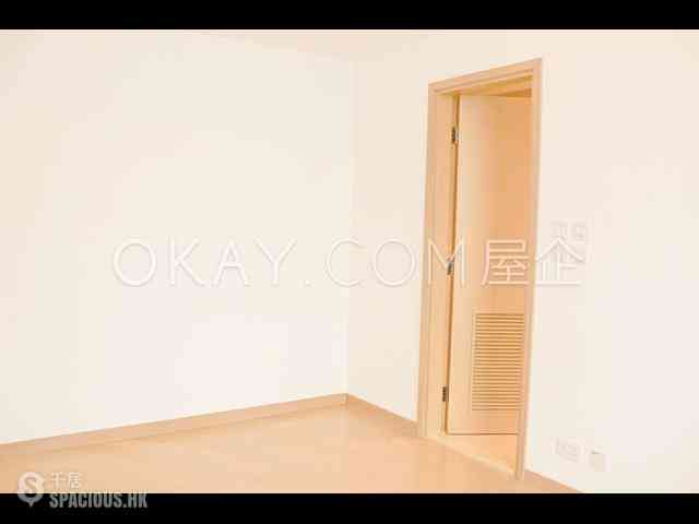 West Kowloon - The Cullinan (Tower 21 Zone 6 Aster Sky) 02