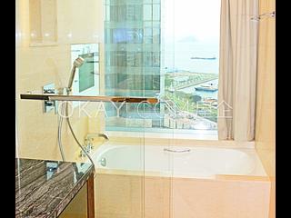 West Kowloon - The Cullinan (Tower 21 Zone 6 Aster Sky) 05