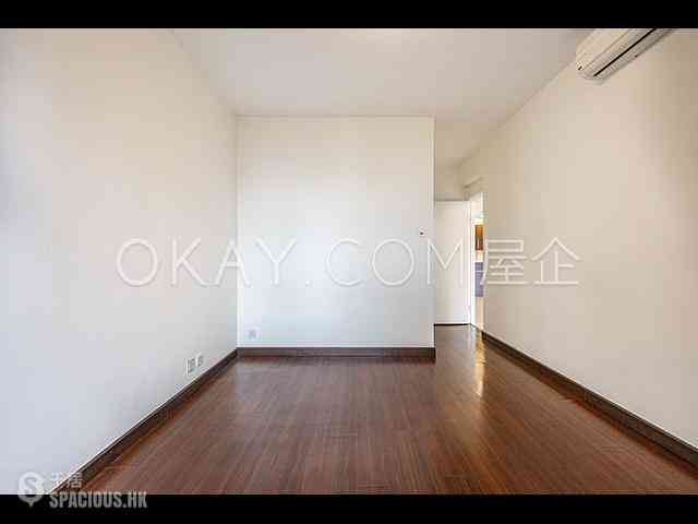 Mid Levels Central - Elegant Terrace 06
