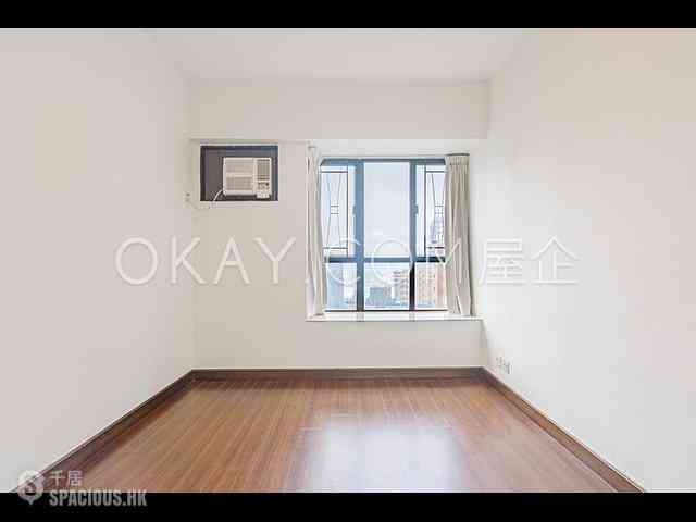 Mid Levels Central - Elegant Terrace 08