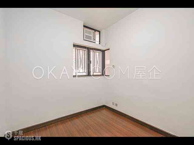 Mid Levels Central - Elegant Terrace 09