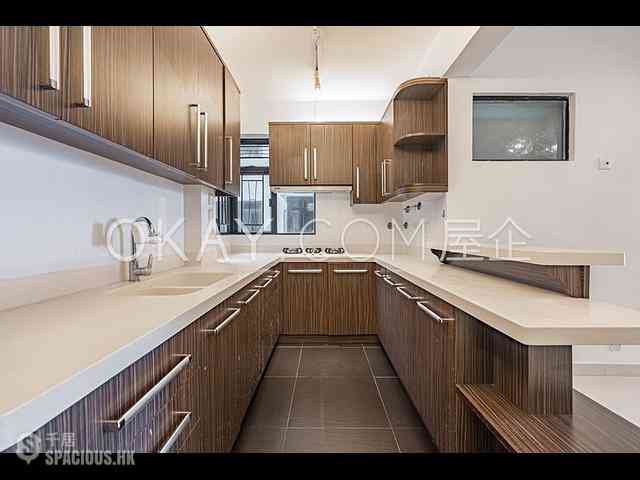Mid Levels Central - Elegant Terrace 12