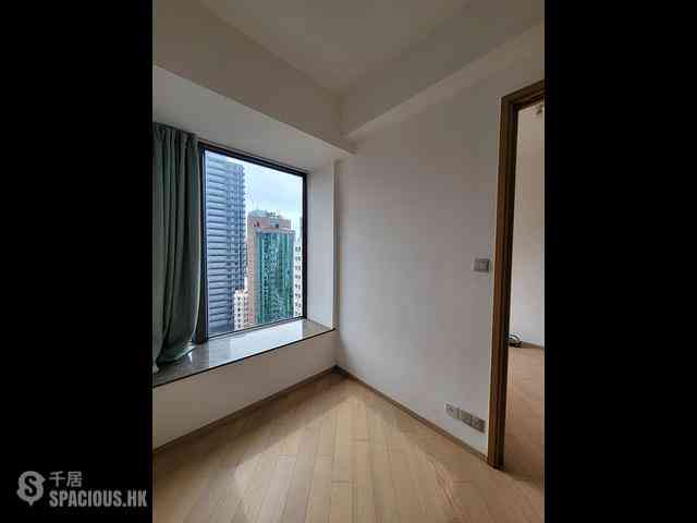 Sai Ying Pun - The Met. Sublime 02