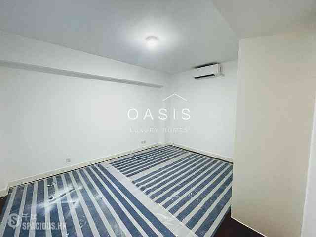 Mid Levels Central - Kam Yuen Mansion 10