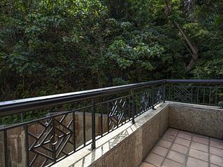 Shouson Hill - Las Pinadas 13