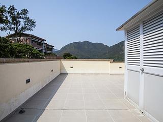 Shouson Hill - Las Pinadas 18