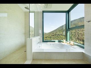 Repulse Bay - Fairmount Terrace 11