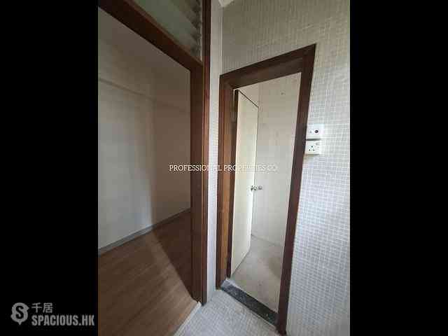 Stubbs Road - Beverly Court 05