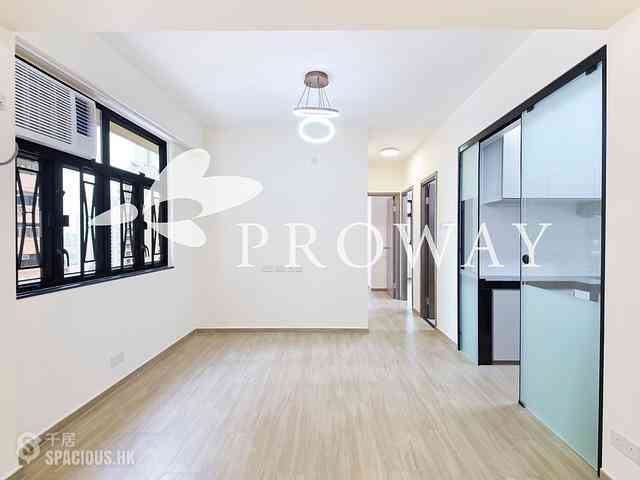 Mid Levels Central - On Fung Building 01