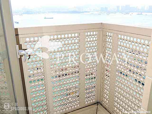 Shek Tong Tsui - Harbour One 09
