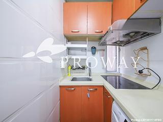Wan Chai - Tonnochy Towers 08