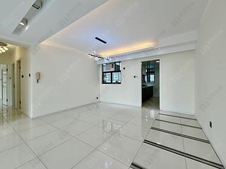 Mid Levels Central - The Grand Panorama 02