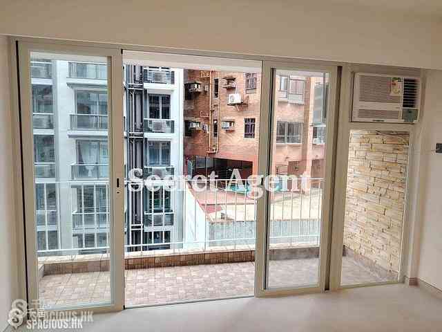 Wan Chai - Phoenix Court 03