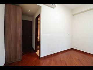 Wan Chai - The Avenue Phase 2 10