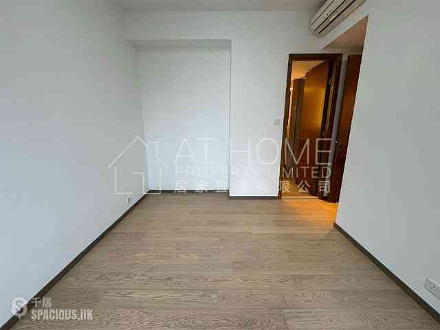 Sai Ying Pun - The Summa 04