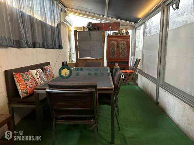 Sai Ying Pun - Lai Yin Court 08